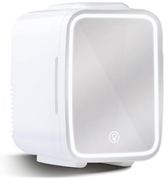 4 liter mini fridge heats and cools with 220V / 12V socket | BeSmart™